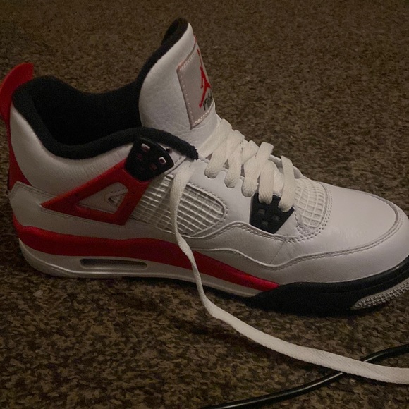 jordan retro 4 red cement